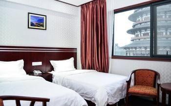 Xinyuan Business Hotel Luoyang  Extérieur photo